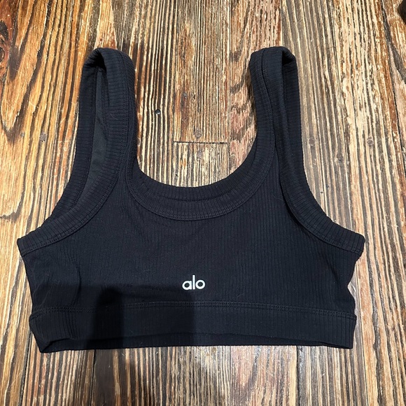 ALO Yoga Other - Alo Black Ribbed Sports Bra